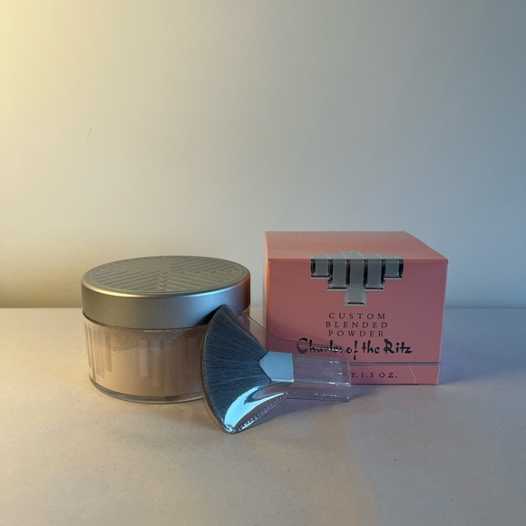 Charles of the Ritz custom blended powder brand new shade Soft Pink - Picture 1 of 16